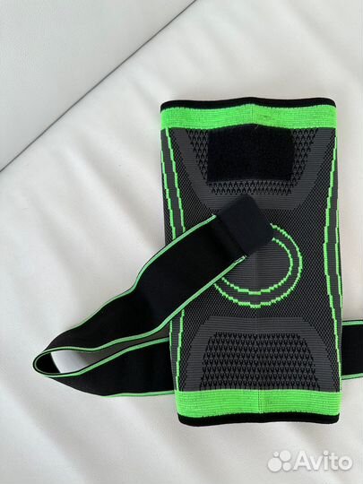 Наколенники