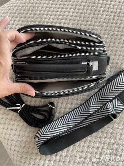 Сумка кроссбоди