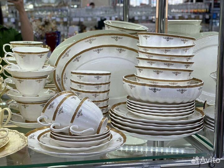 Сервиз столовый 42 предмета новый