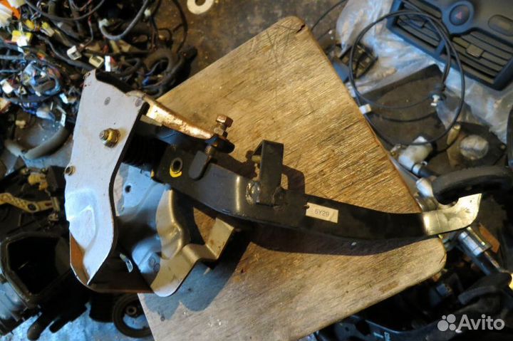 Педаль от альмера-классик 1,6