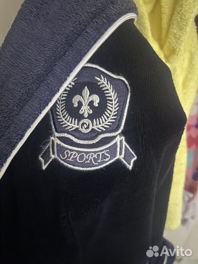 Мужской махровый халат с капюшоном