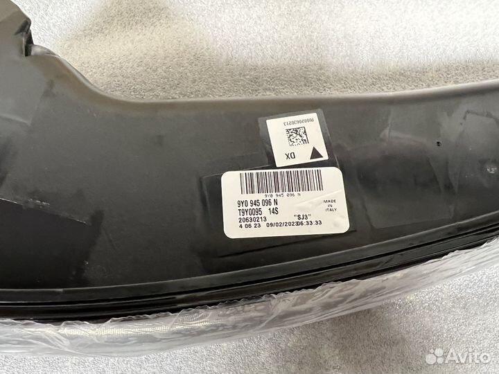 Фонарь задний правый Porsche Cayenne E3