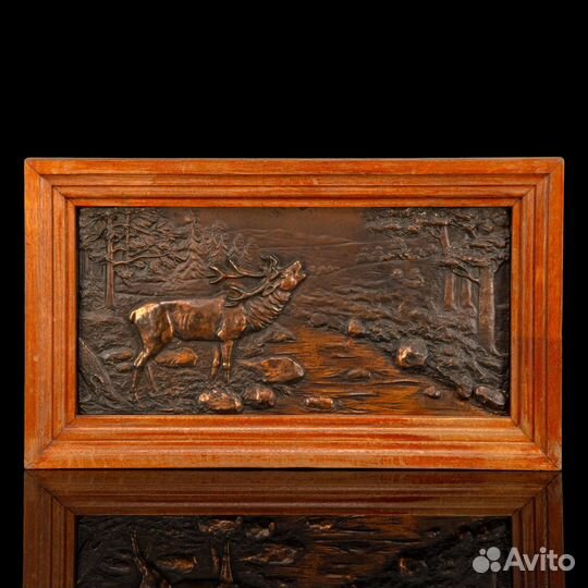 Панно настенное с барельефным изображением 