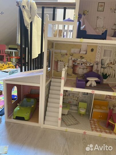 Домик кукольный