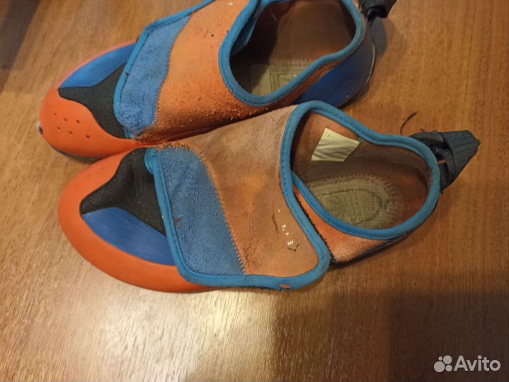 Скальные туфли 35 (23см.)