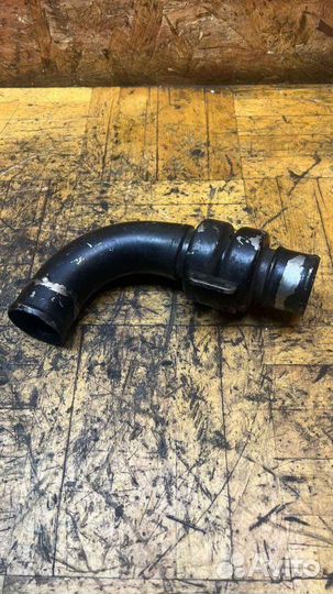 Патрубок интеркулера Nissan Navara D40