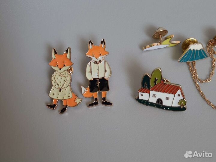 Значки разные