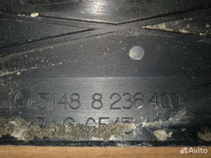 Крепления звукоизоляции BMW 5 E39 бмв 5 е39