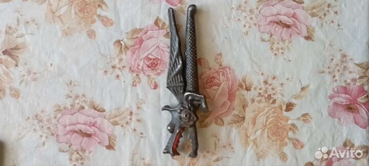 Клещи для раскалывания орех Дракон