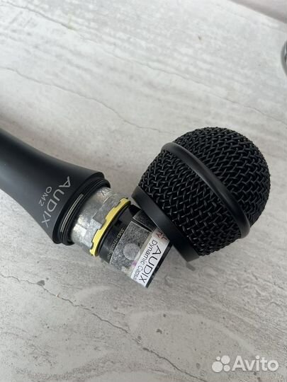 Микрофон audix (наподобие shure sm58)