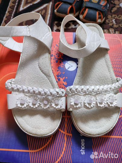 Сандалии для девочки 33 размер