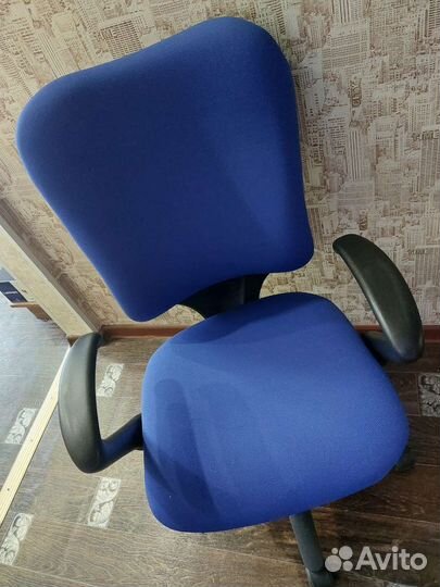 Компьютерное кресло