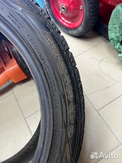 Nokian Tyres Hakkapeliitta R2 SUV 255/45 R20 105R