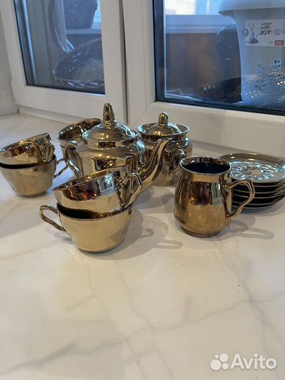 Сервиз чайный золотой