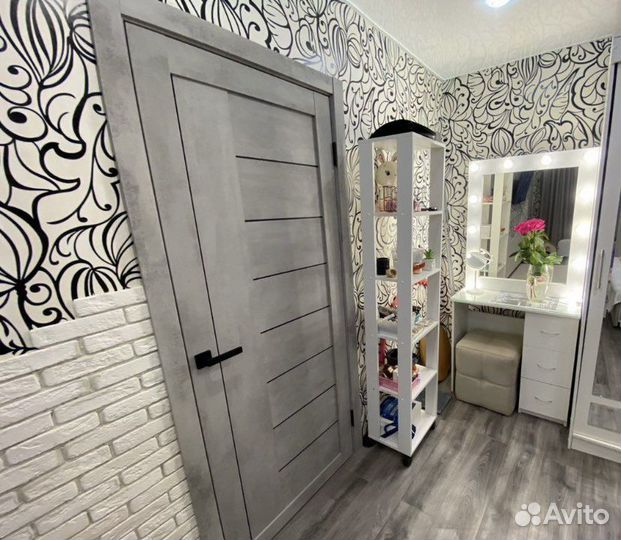 Двери лофт под бетон со склада