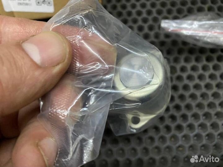 Клапан рулевой рейки Мерседес 164 211 221 251