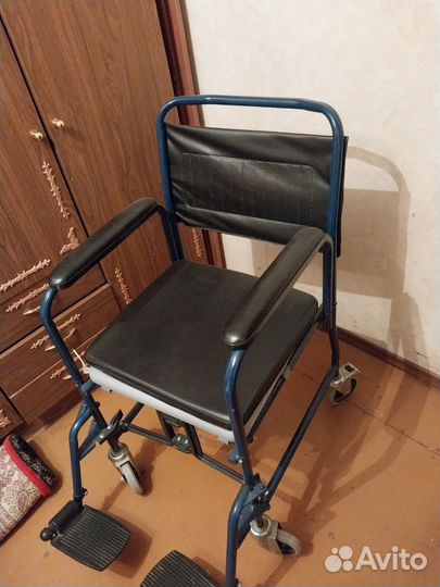 Коляска стул туалет