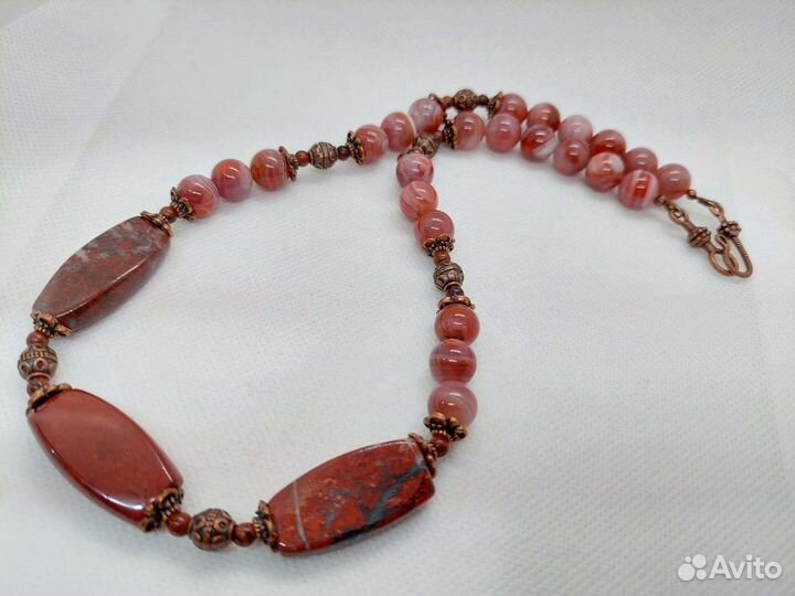 Колье Яшма, Агат