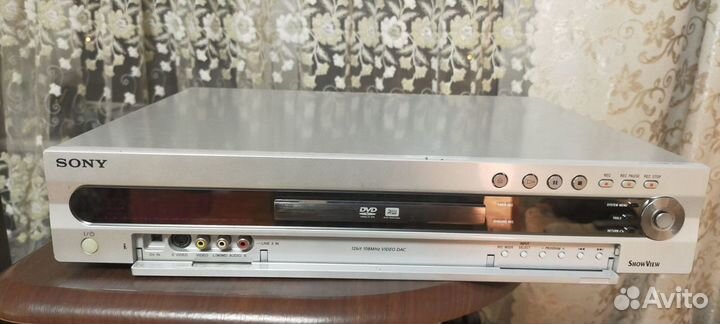 DVD recorder Sony RDR-GX 700