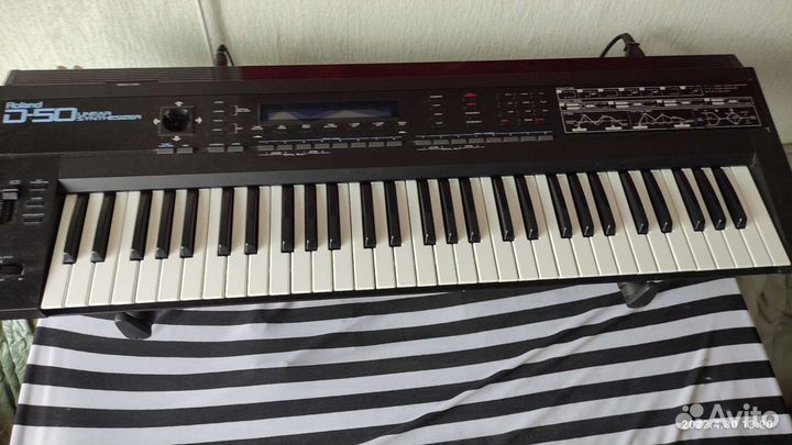 Синтезатор roland d-50