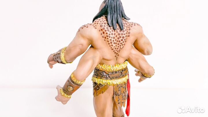 Коллекционна фигурка Goro из вселенной MK