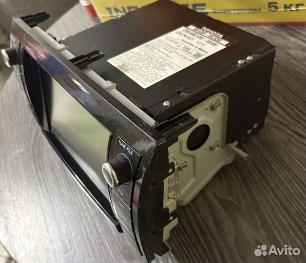 Магнитола Toyota оригинал 86120-OC330