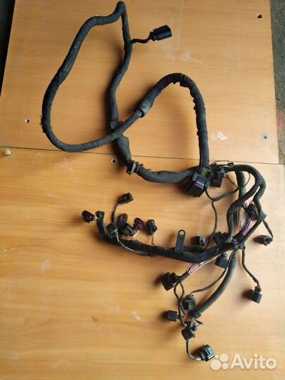 Проводка двигателя(Косса) volkswagen passat b7