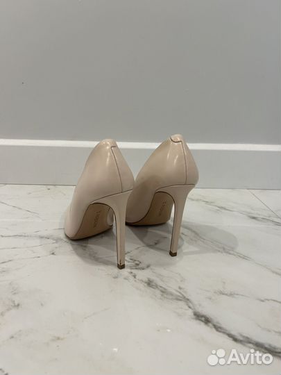 Туфли Carlo Pazolini