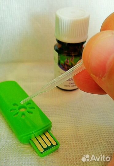 Ароматизатор- USB в машину