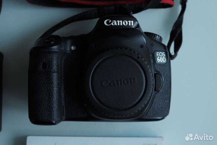 Зеркальный фотоаппарат canon 60d