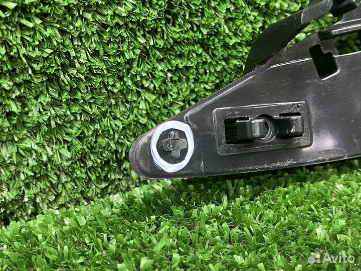 Направляющая бампера правая BMW X3 G01 X4 G02