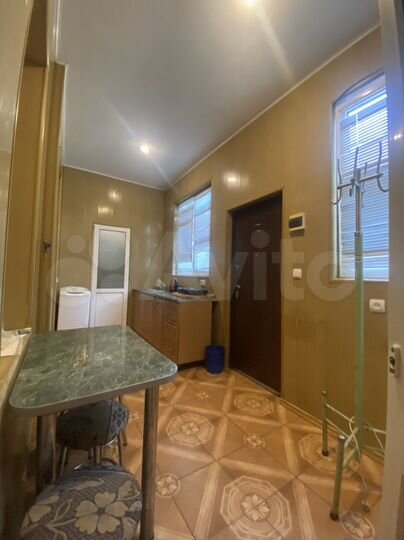 2-к. квартира, 43 м², 1/2 эт.