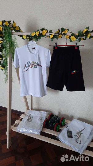 Стильный костюм для мальчика