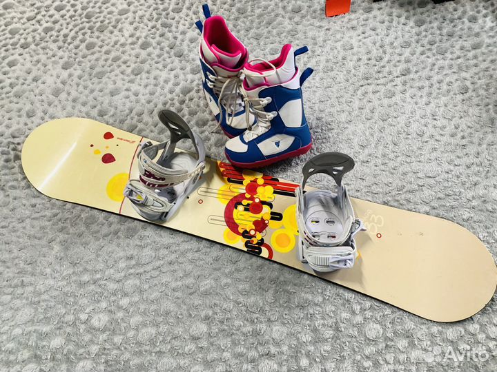 Сноуборд 133 кембер комплект