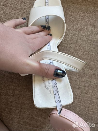 Босоножки новые 40