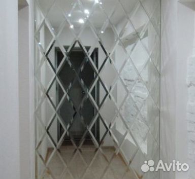 Панно из зеркальной плитки с фацетом