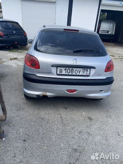 Запчасти на peugeot 206