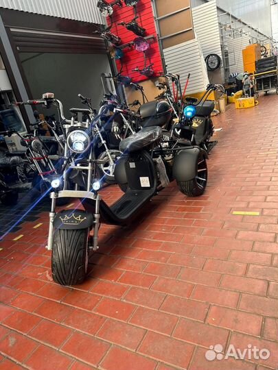 Электроскутер Трехколесный X12 pro