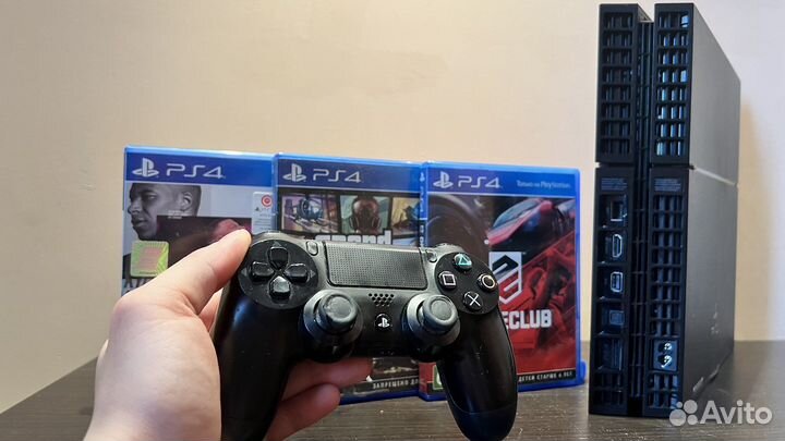Sony Playstation 4 FAT + Игры