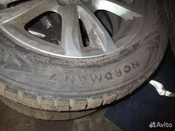 Nokian Tyres Hakkapeliitta 8 205/60 R16