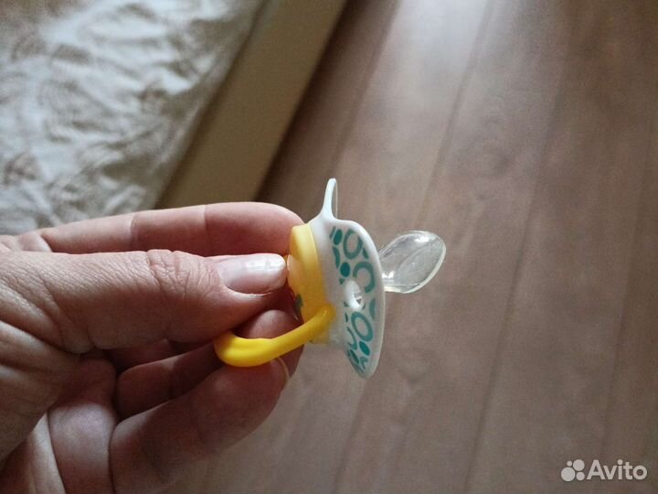 Пустышка nuk 0-6 мес