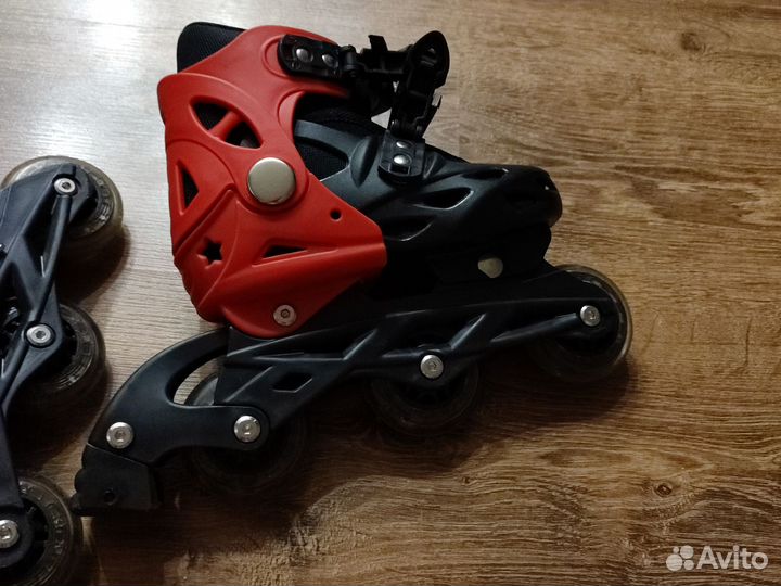 Ролики б/у черно-красные
