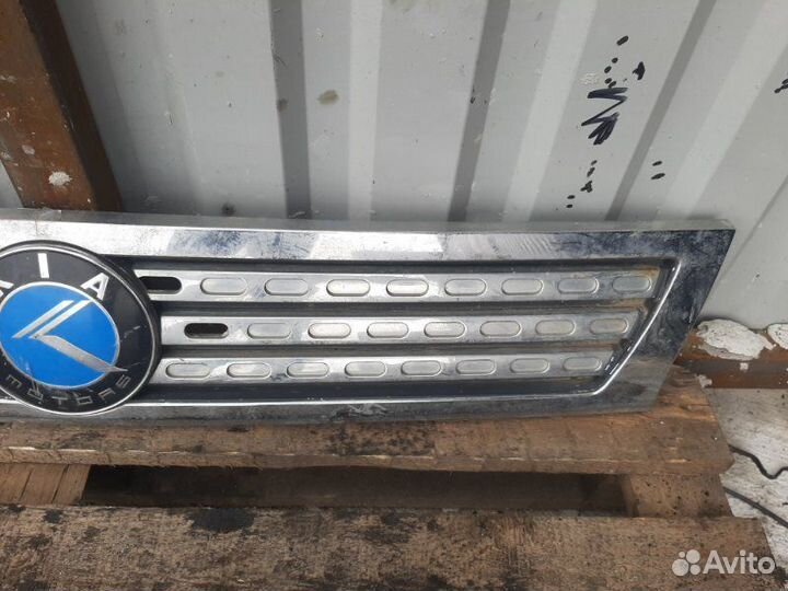 Облицовка передняя Kia Granbird 2000