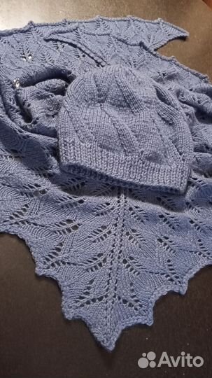 Комплект новый осень шапочка и бактус косынка