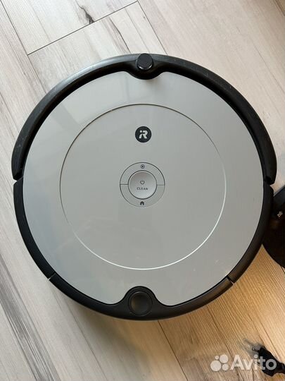 Робот пылесос irobot roomba 698