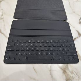 Чехол - Клавиатура SMART Keyboard Folio