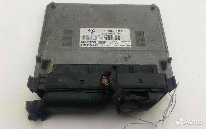 Блок управления двигателем Volkswagen Polo