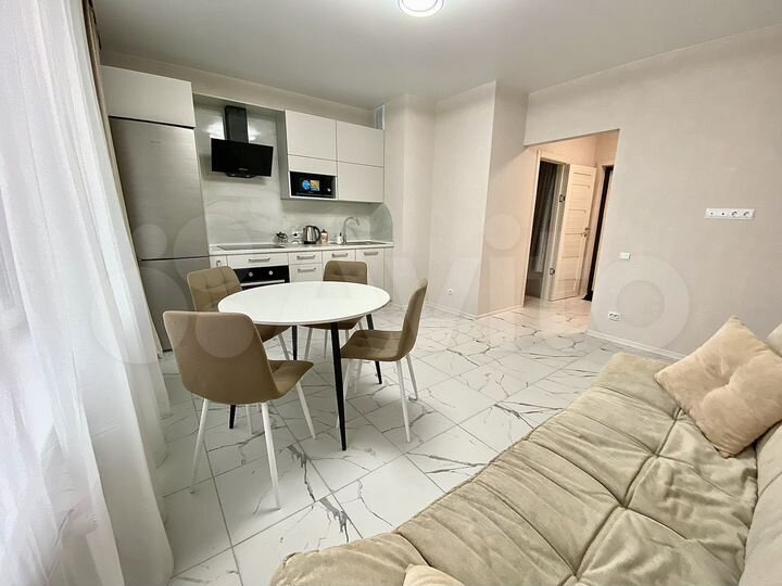 2-к. квартира, 43 м², 9/25 эт.