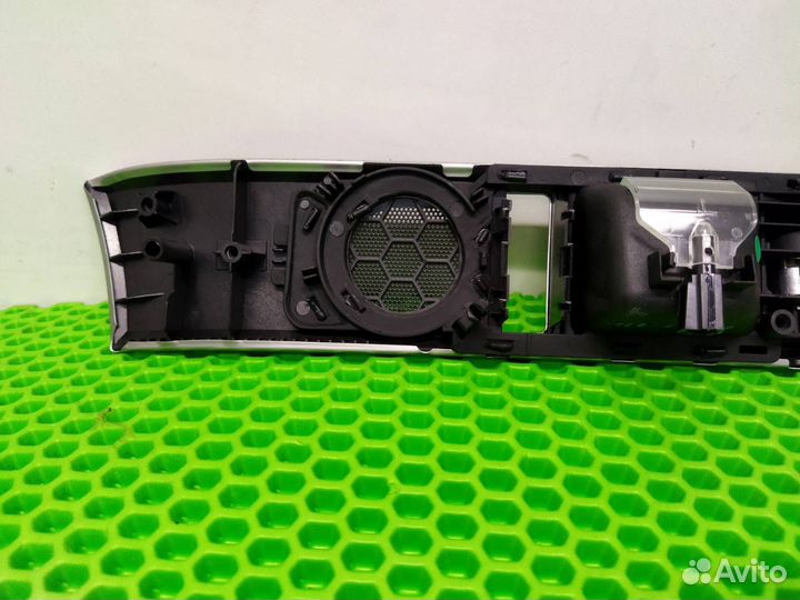 Ручка двери внутренняя передняя левая Volkswagen