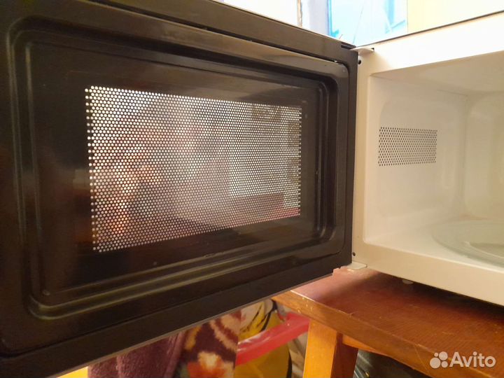 Микроволновая печь Zanussi